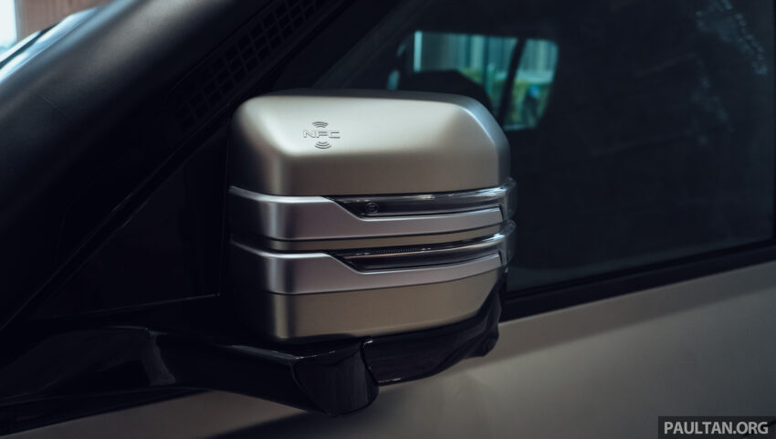 图集：仰望 Yangwang U8 实拍！比亚迪子品牌纯电动豪华SUV，1,304 PS/1,680 Nm 惊人动力！预售110万元人民币 222740