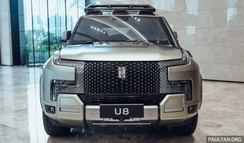 图集：仰望 Yangwang U8 实拍！比亚迪子品牌纯电动豪华SUV，1,304 PS/1,680 Nm 惊人动力！预售110万元人民币 222765