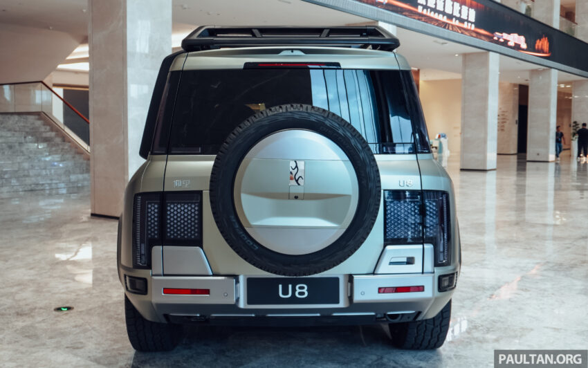 图集：仰望 Yangwang U8 实拍！比亚迪子品牌纯电动豪华SUV，1,304 PS/1,680 Nm 惊人动力！预售110万元人民币 222766
