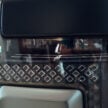 图集：仰望 Yangwang U8 实拍！比亚迪子品牌纯电动豪华SUV，1,304 PS/1,680 Nm 惊人动力！预售110万元人民币