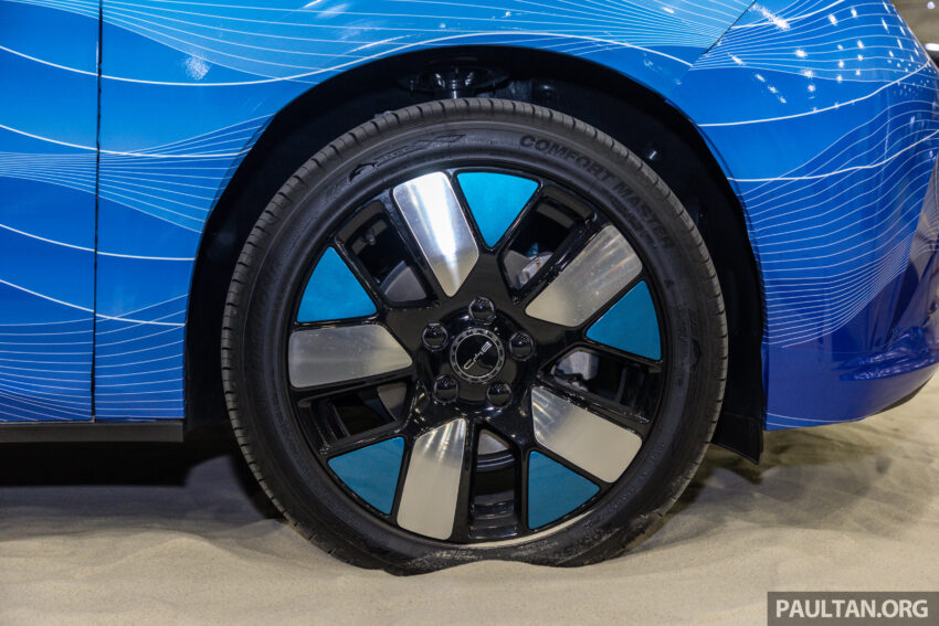 EVx 2023：比亚迪海豚 BYD Dolphin 披上迷彩再次现身 227812