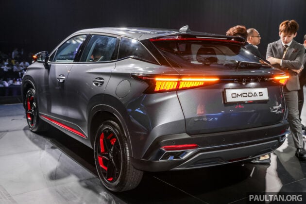 奇瑞 Chery Omoda 5 我国正式发布, 1.5T四缸引擎+CVT, 首3,000车主享10年/100万公里引擎保固, 两个等级10.9万起
