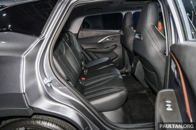 奇瑞 Chery Omoda 5 我国正式发布, 1.5T四缸引擎+CVT, 首3,000车主享10年/100万公里引擎保固, 两个等级10.9万起