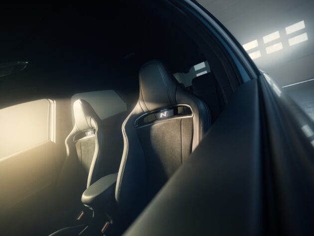 Hyundai Ioniq 5 N 全球首发, 双马达四驱只需3.4秒破百