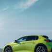 2024 Peugeot 208 小改款面世, 外型更立体更富运动感, 纯电版 e-208 续航里程提升至400公里, 依旧有1.2T引擎可选