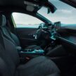 2024 Peugeot 208 小改款面世, 外型更立体更富运动感, 纯电版 e-208 续航里程提升至400公里, 依旧有1.2T引擎可选