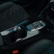 2024 Peugeot 208 小改款面世, 外型更立体更富运动感, 纯电版 e-208 续航里程提升至400公里, 依旧有1.2T引擎可选