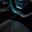 2024 Peugeot 208 小改款面世, 外型更立体更富运动感, 纯电版 e-208 续航里程提升至400公里, 依旧有1.2T引擎可选