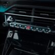 2024 Peugeot 208 小改款面世, 外型更立体更富运动感, 纯电版 e-208 续航里程提升至400公里, 依旧有1.2T引擎可选