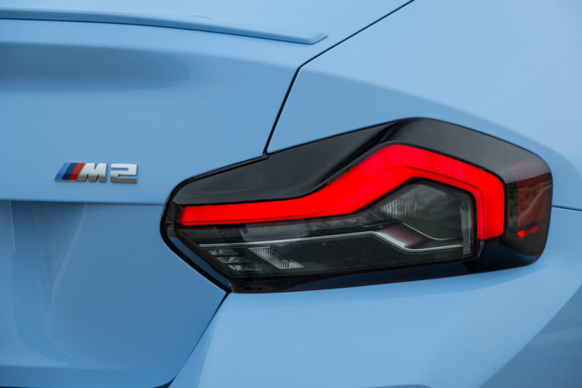 2023 BMW M2 G87 本地亮相, 4.1秒破百, 售价从57.3万起 228908