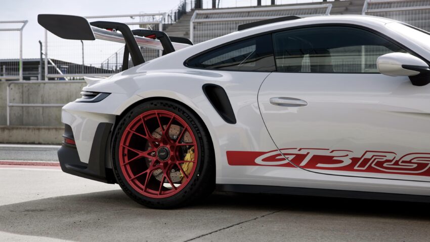全新 992 Porsche 911 GT3 RS 本地上市！售263万令吉起 231355