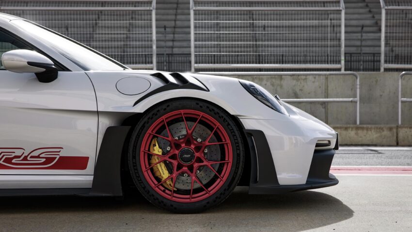 全新 992 Porsche 911 GT3 RS 本地上市！售263万令吉起 231354