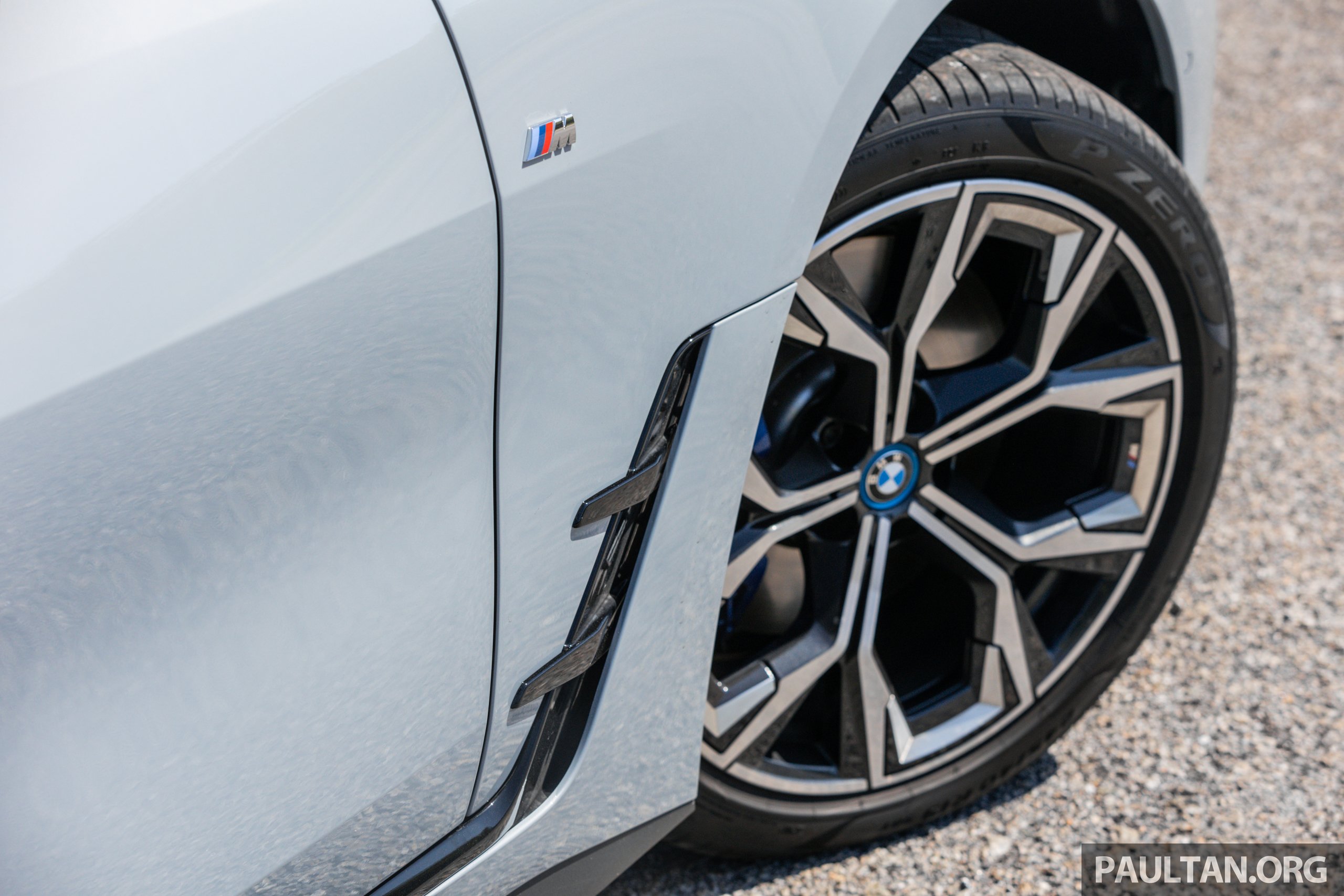试驾：BMW i4 eDrive40 M Sport！真宝马，纯电也纯正