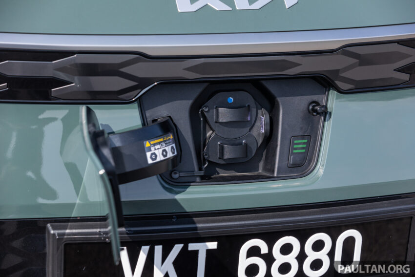 2023 Kia Niro EV 新车实拍, 续航460公里, 本地要价25.7万 231001