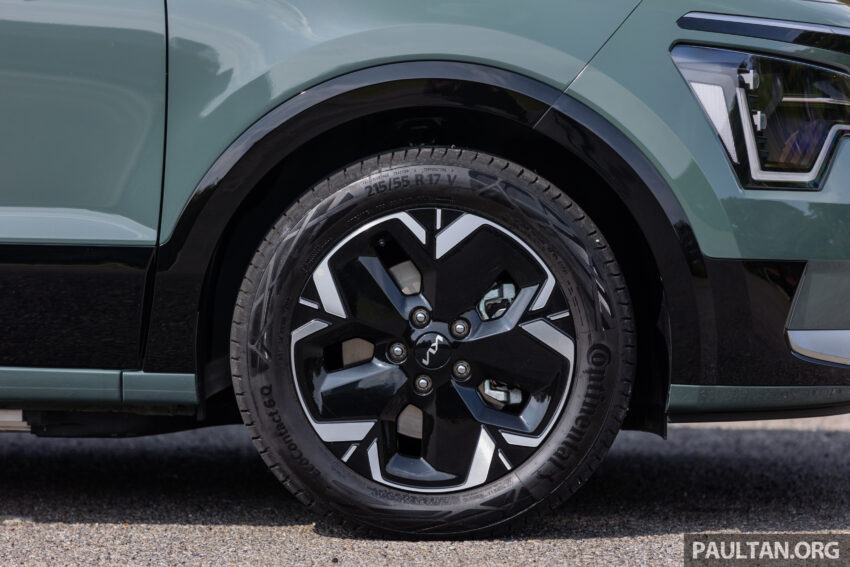 2023 Kia Niro EV 新车实拍, 续航460公里, 本地要价25.7万 231011