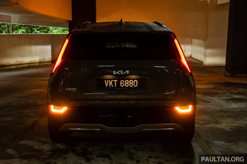 2023 Kia Niro EV 新车实拍, 续航460公里, 本地要价25.7万 231029