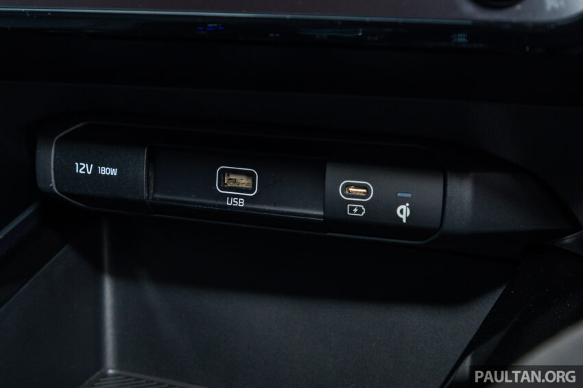 2023 Kia Niro EV 新车实拍, 续航460公里, 本地要价25.7万 231088
