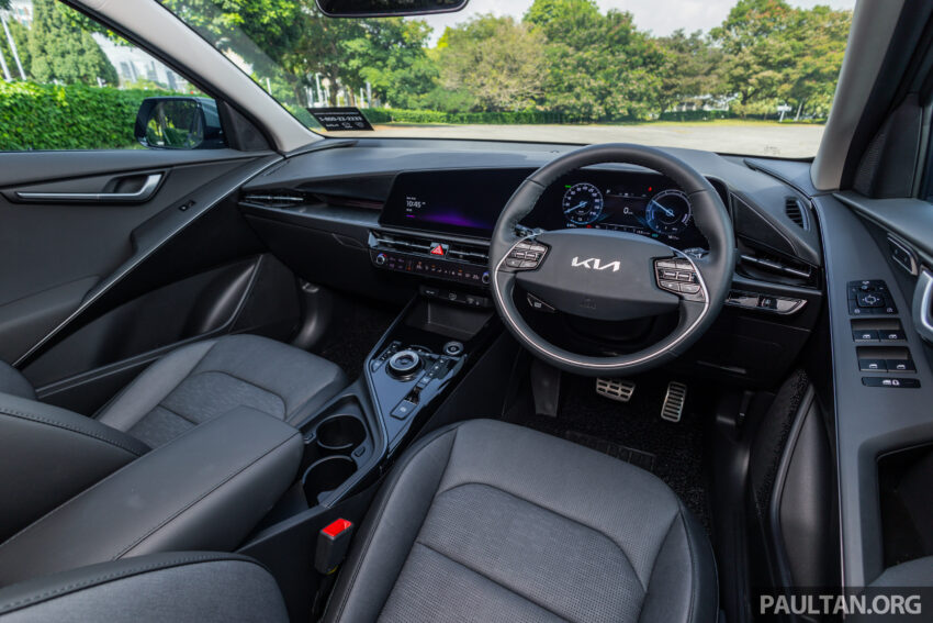 2023 Kia Niro EV 新车实拍, 续航460公里, 本地要价25.7万 231102