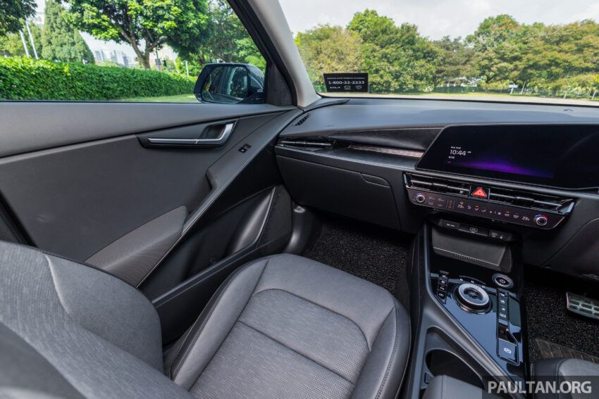 2023 Kia Niro EV 新车实拍, 续航460公里, 本地要价25.7万 231104
