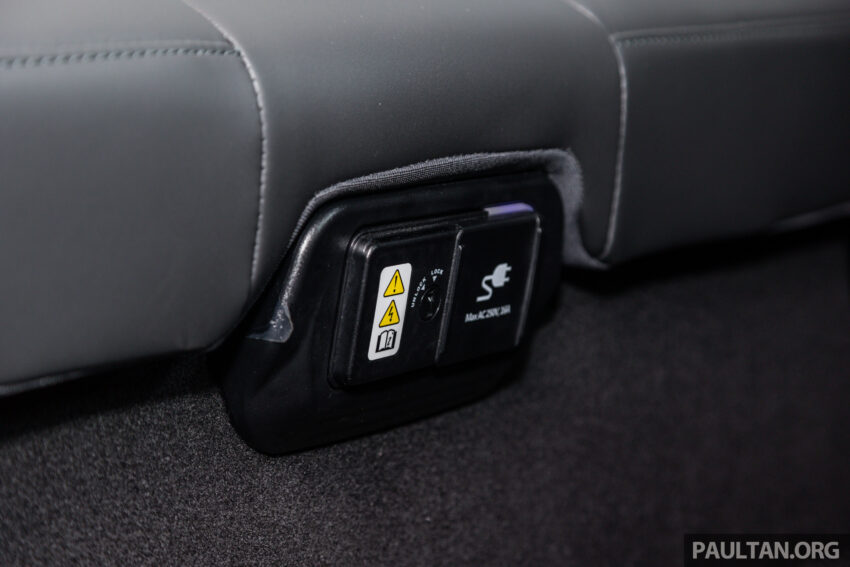 2023 Kia Niro EV 新车实拍, 续航460公里, 本地要价25.7万 231120