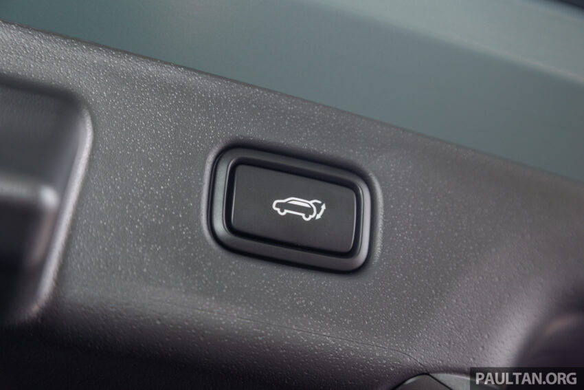 2023 Kia Niro EV 新车实拍, 续航460公里, 本地要价25.7万 231127
