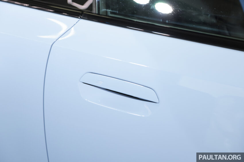 2023 BMW M2 G87 本地亮相, 4.1秒破百, 售价从57.3万起 228934