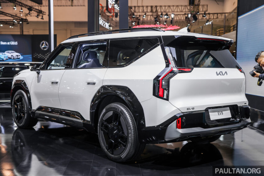 GIIAS 2023：Kia EV9 GT-Line 东南亚首秀，售RM595k起 229730