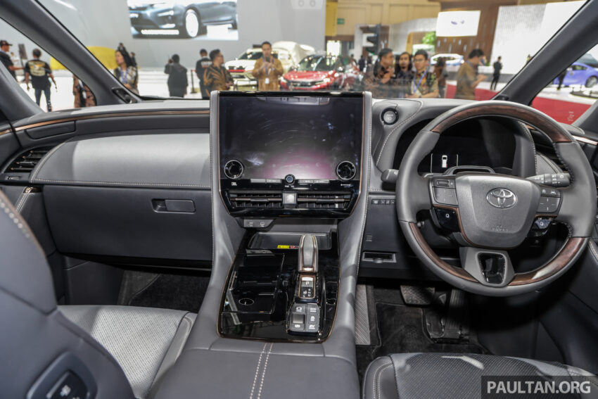 2023 Toyota Alphard 大改款于印尼车展作东南亚首发亮相 229488