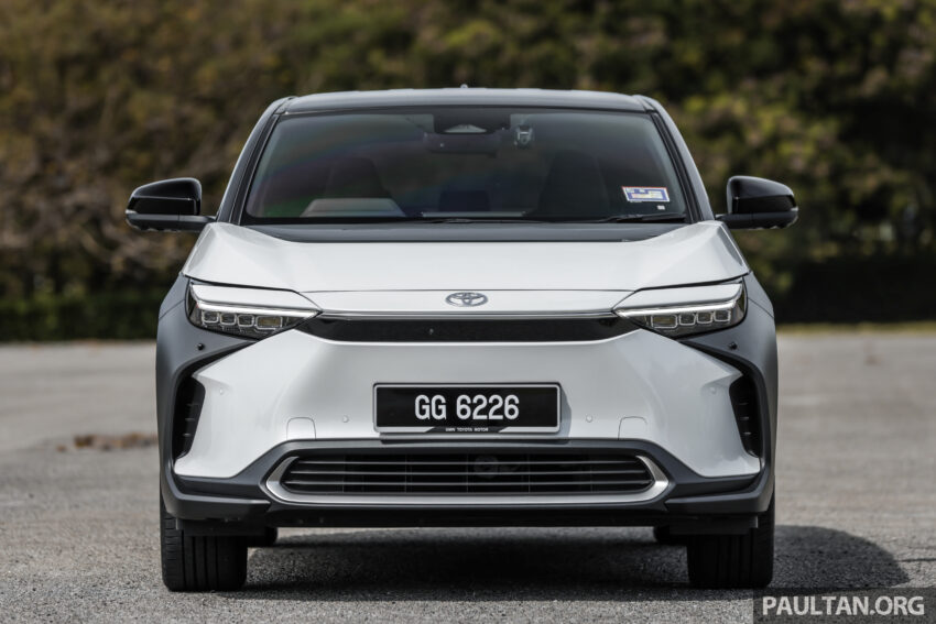 图集：2023 Toyota bZ4X 电动跨界SUV实拍！明年发布？ 231606