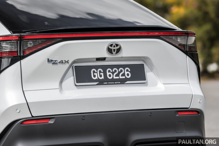 图集：2023 Toyota bZ4X 电动跨界SUV实拍！明年发布？ 231632