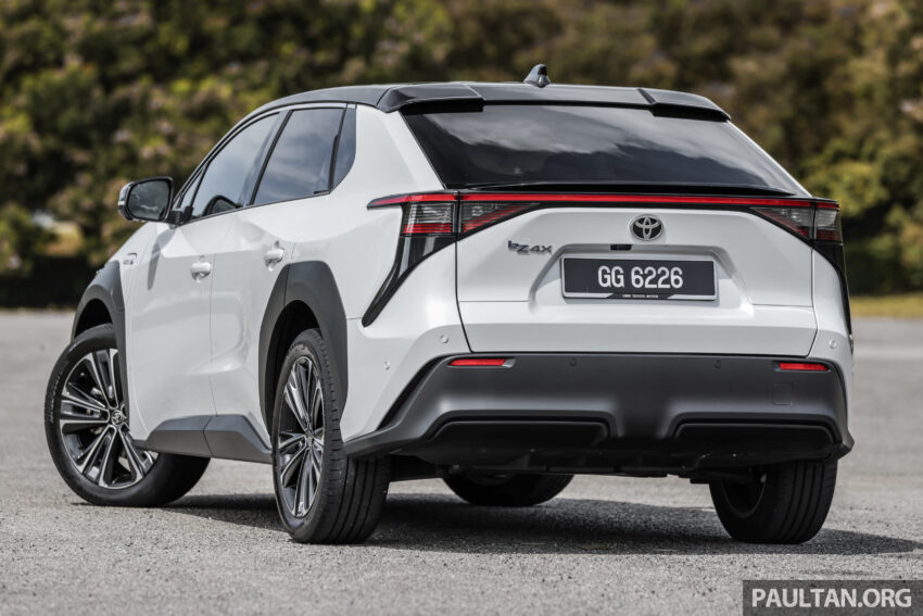图集：2023 Toyota bZ4X 电动跨界SUV实拍！明年发布？ 231604