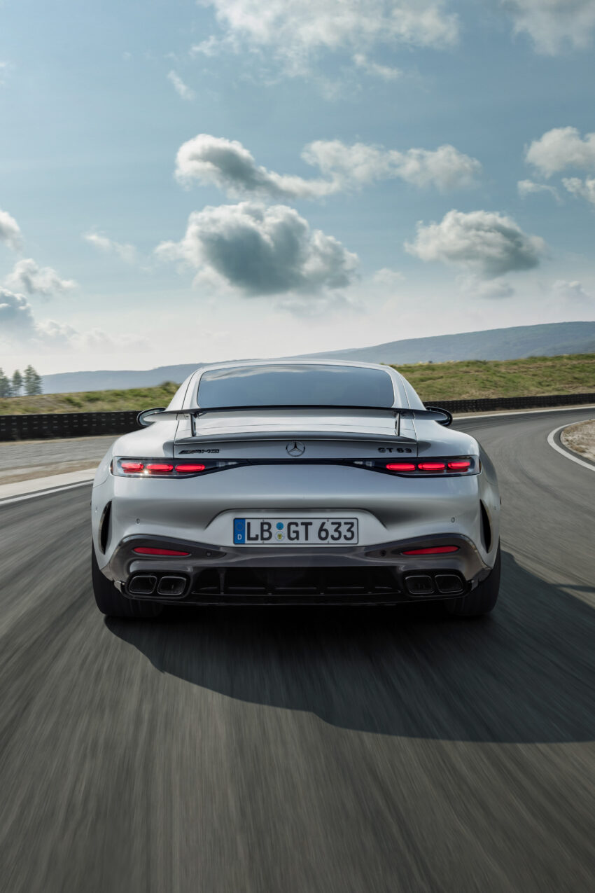 全新二代 Mercedes-AMG GT 登场！提供2+2座椅布局版本，搭4.0L V8双涡轮增压引擎，最大输出585 PS/800 Nm 230491