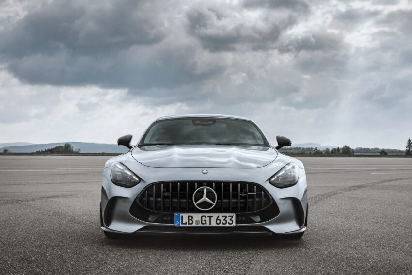 全新二代 Mercedes-AMG GT 登场！提供2+2座椅布局版本，搭4.0L V8双涡轮增压引擎，最大输出585 PS/800 Nm 230437