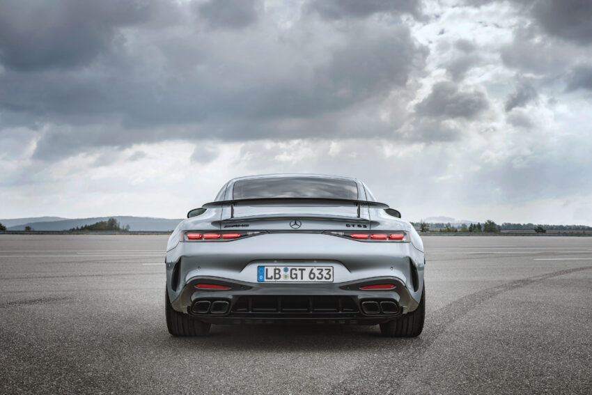 全新二代 Mercedes-AMG GT 登场！提供2+2座椅布局版本，搭4.0L V8双涡轮增压引擎，最大输出585 PS/800 Nm 230438