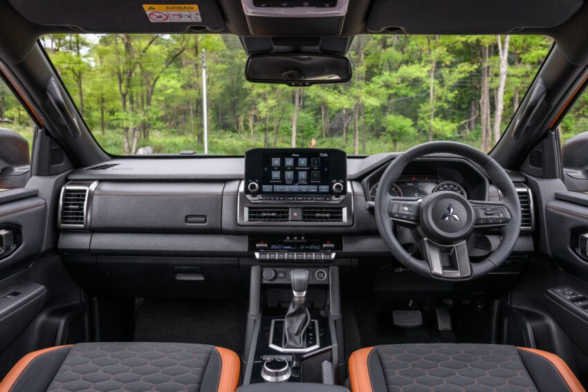 全新 Mitsubishi Triton 日后小改款时或改搭后碟煞系统+12.3寸全数位化仪表板, 以搭载更完整的驾驶辅助功能 228634