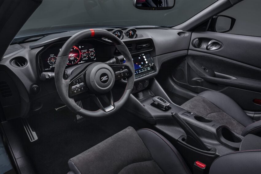 Nissan Z Nismo 官图发布！底盘、悬吊、煞车系统全面升级！搭载3.0L V6双涡轮引擎，最大输出功率达420匹马力 228688