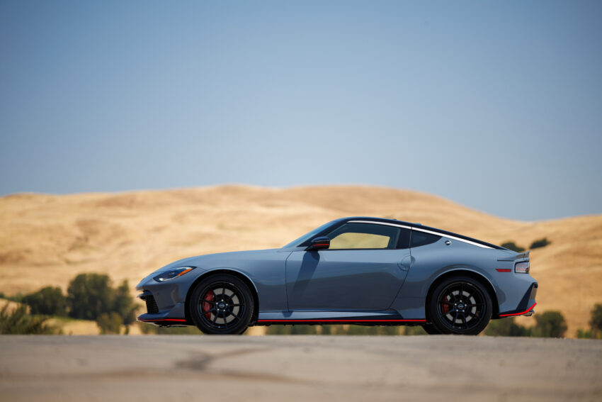 Nissan Z Nismo 官图发布！底盘、悬吊、煞车系统全面升级！搭载3.0L V6双涡轮引擎，最大输出功率达420匹马力 228679