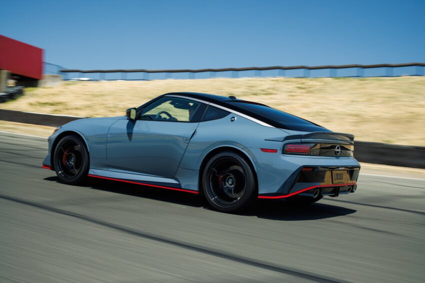 Nissan Z Nismo 官图发布！底盘、悬吊、煞车系统全面升级！搭载3.0L V6双涡轮引擎，最大输出功率达420匹马力 228677