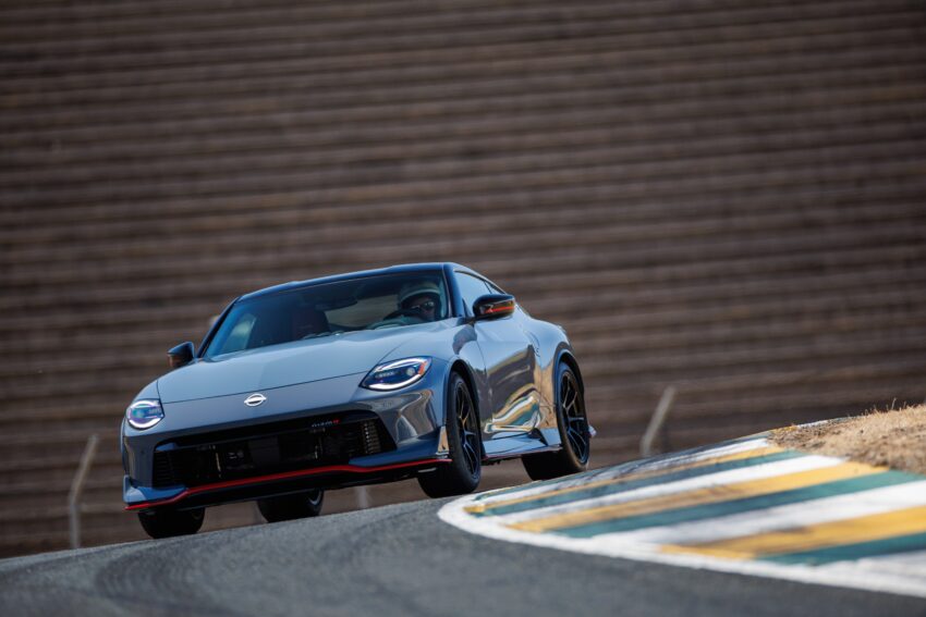 Nissan Z Nismo 官图发布！底盘、悬吊、煞车系统全面升级！搭载3.0L V6双涡轮引擎，最大输出功率达420匹马力 228676