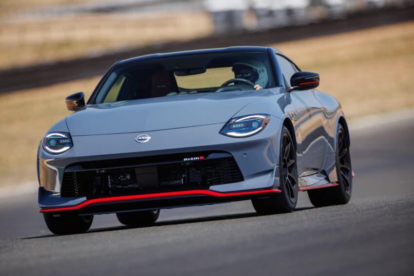 Nissan Z Nismo 官图发布！底盘、悬吊、煞车系统全面升级！搭载3.0L V6双涡轮引擎，最大输出功率达420匹马力 228672