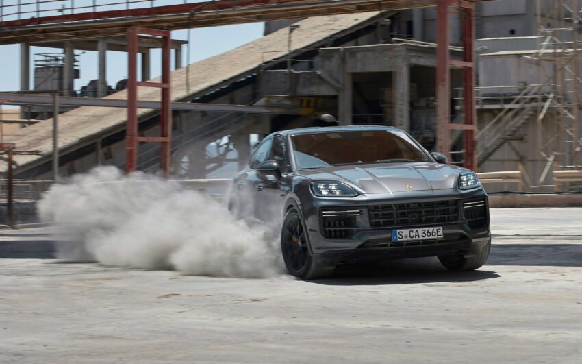 2024 Porsche Cayenne Turbo E-Hybrid 小改款面世, 号称史上最强最快的Cayenne, 4.0 V8引擎+电动马达, 3.7秒破百 232005