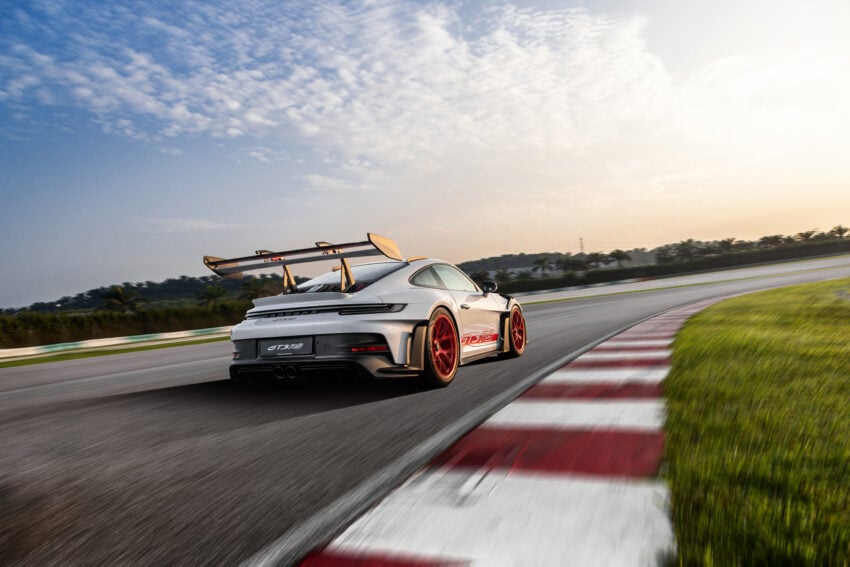 全新 992 Porsche 911 GT3 RS 本地上市！售263万令吉起 231365