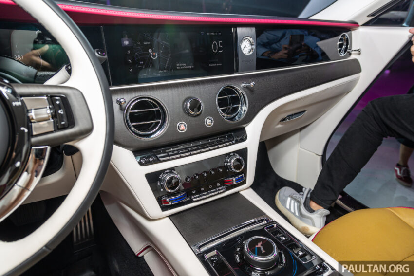 Rolls Royce Spectre 本地面市！劳斯莱斯首款纯电双门四座轿跑, 584 hp / 900 Nm, 580公里续航；净车价200万令吉 232602