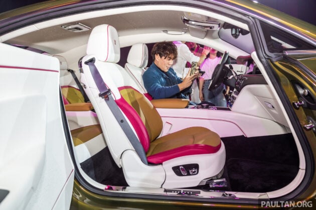 Rolls Royce Spectre 本地面市！劳斯莱斯首款纯电双门四座轿跑, 584 hp / 900 Nm, 580公里续航；净车价200万令吉
