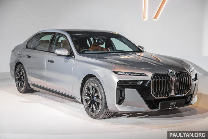 BMW i7 xDrive60 M Sport 亮相House of Forwardism活动, 625公里续航, 4.7秒破百, 34分钟充电80%, 从70.7万起 233369