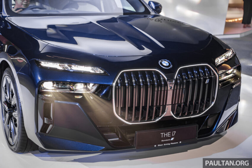 BMW i7 xDrive60 M Sport 亮相House of Forwardism活动, 625公里续航, 4.7秒破百, 34分钟充电80%, 从70.7万起 233411