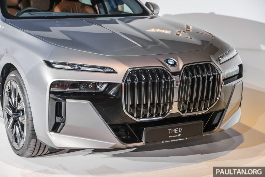 BMW i7 xDrive60 M Sport 亮相House of Forwardism活动, 625公里续航, 4.7秒破百, 34分钟充电80%, 从70.7万起 233376