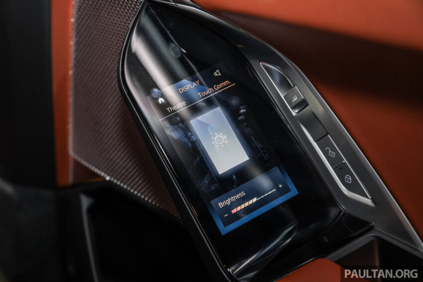 BMW i7 xDrive60 M Sport 亮相House of Forwardism活动, 625公里续航, 4.7秒破百, 34分钟充电80%, 从70.7万起 233463