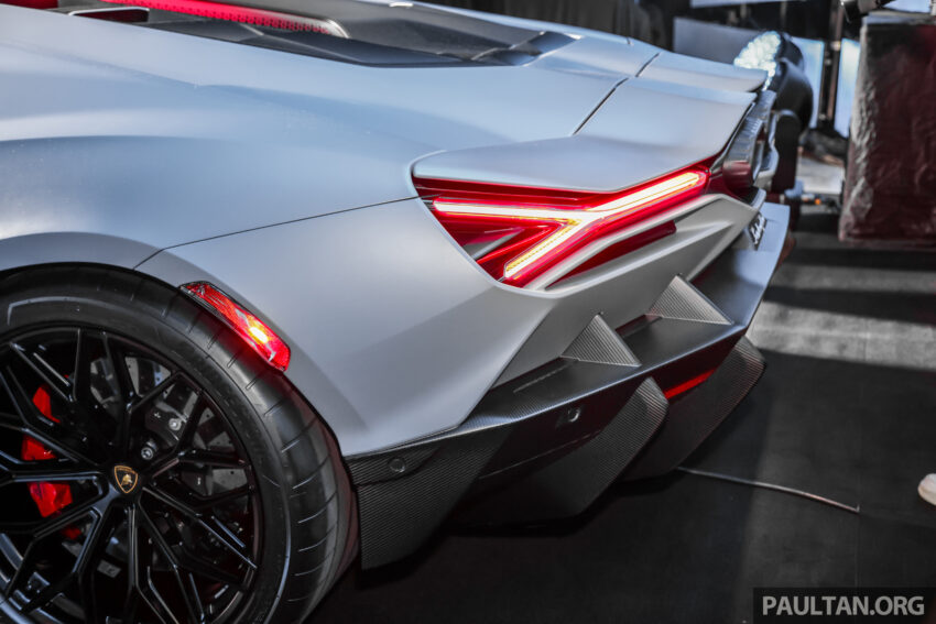 Lamborghini Revuelto 本地首秀，不计税售250万令吉起 232168