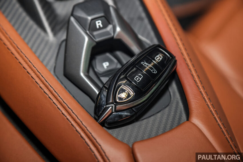 Lamborghini Revuelto 本地首秀，不计税售250万令吉起 232184